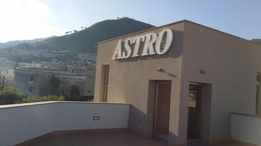 Astro Suite Hotel Cefalu Exterior photo
